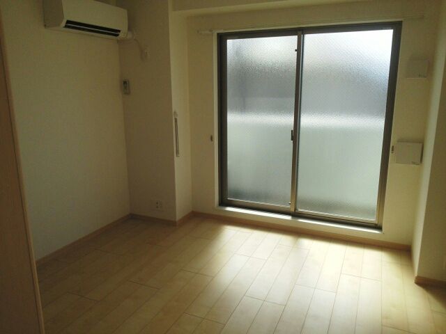 NAKAMURA BLD.の居間写真