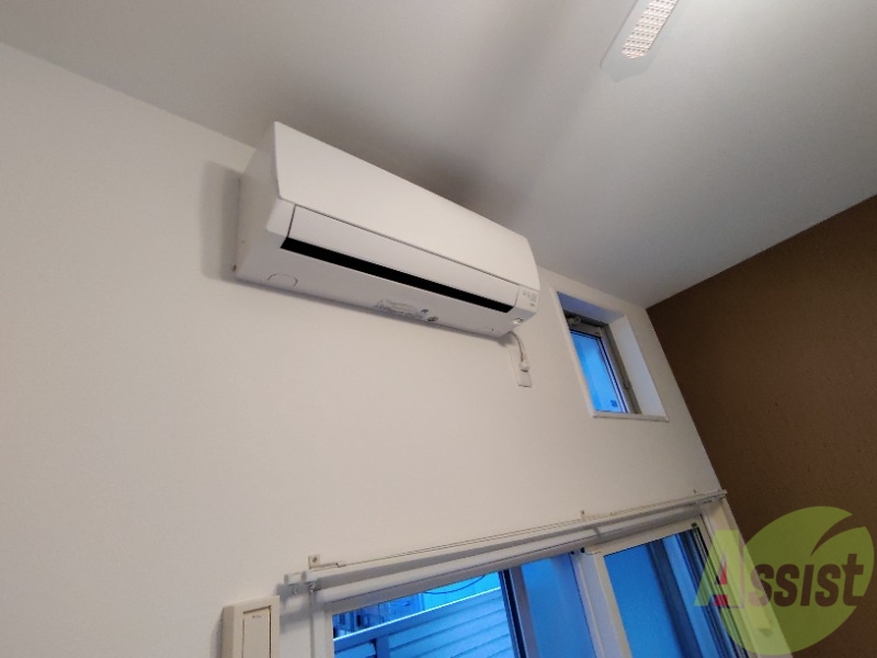 その他設備　エアコンはこちらになります。お部屋に届きます。