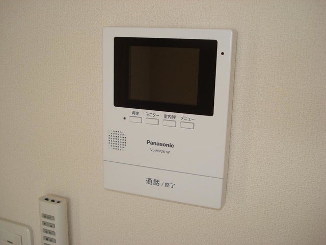 セキュリティ　TVインターホンで防犯面も安心