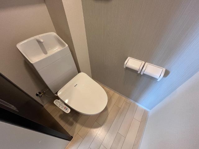 トイレ　トイレ