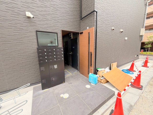エントランス　綺麗なエントランスです。