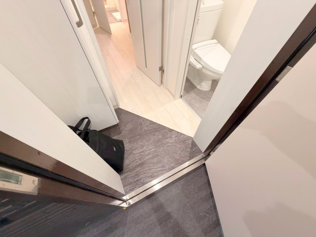 玄関　素敵な玄関は毎朝あなたを元気に送りだしてくれますよ。