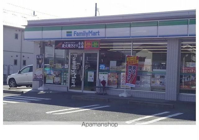 コンビニ　ファミリーマート医王寺前店（コンビニ）まで600m
