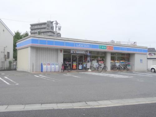 コンビニ　ローソン 足立伊興四丁目店（コンビニ）まで187m