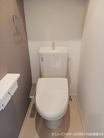 トイレ　トイレもきれいです