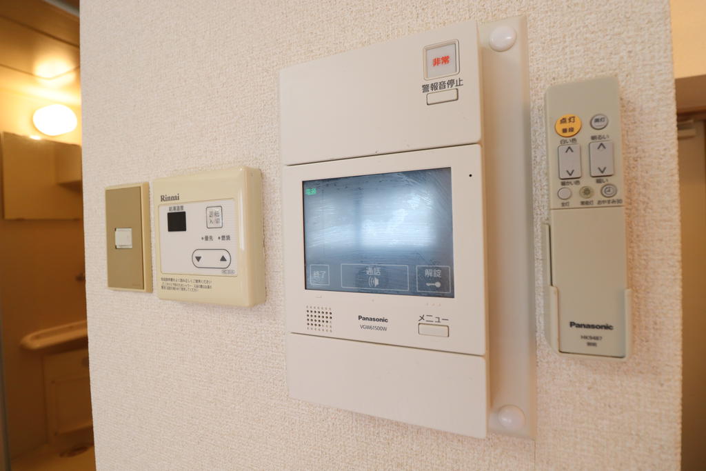 セキュリティ　モニター付インターホン