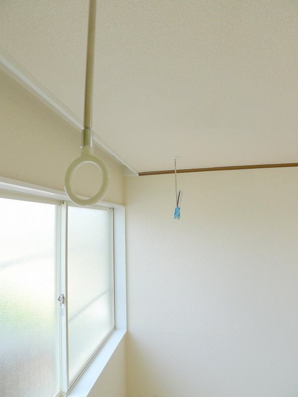 その他　雨の日の洗濯に便利な室内物干しフック