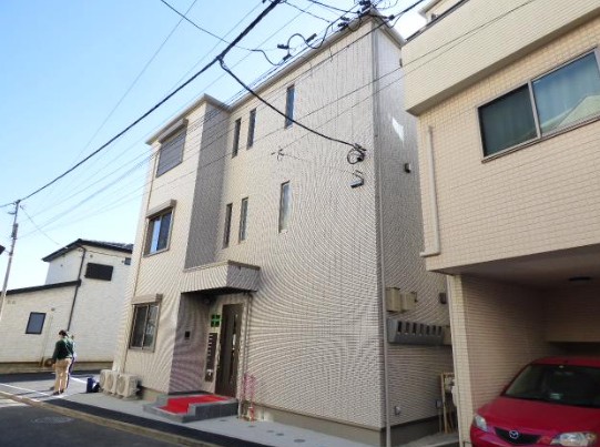 ＪＲ京浜東北線 鶴見駅 徒歩14分 築8年