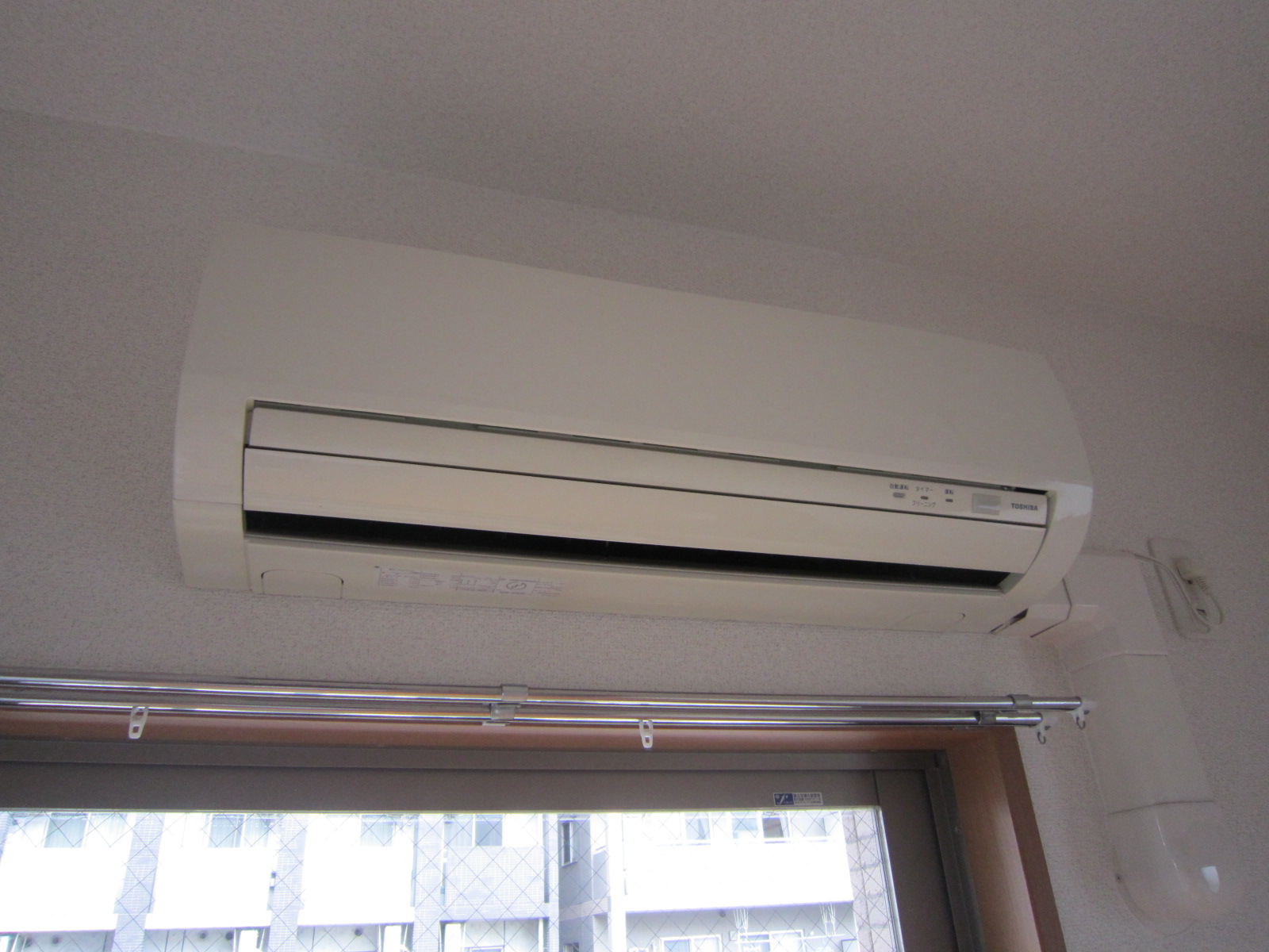 その他設備　洋室エアコン