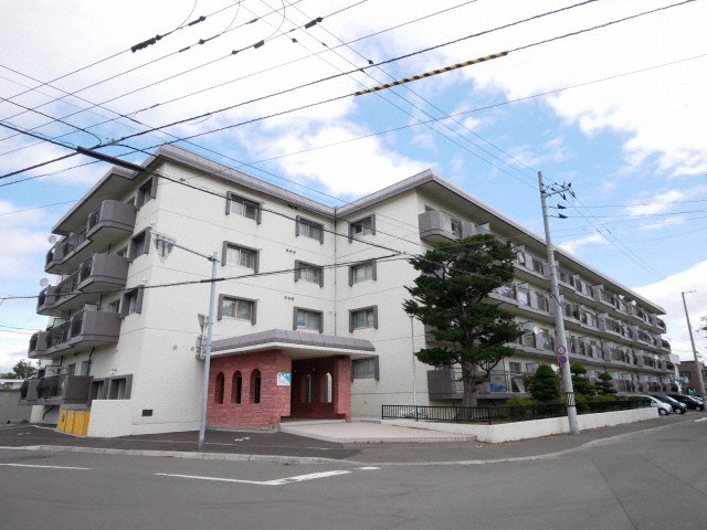 北海道札幌市東区北二十六条東２２（マンション）の賃貸物件の外観