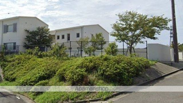 小学校　和歌山市立小学校西脇小学校みらい分校（小学校）まで1029m