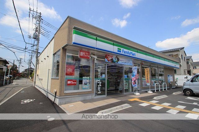 コンビニ　ファミリーマート川越的場北店（コンビニ）まで217m