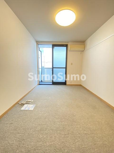 居室・リビング　使いやすい居間です