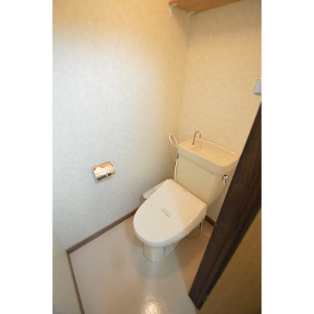 トイレ　温水洗浄暖房便座