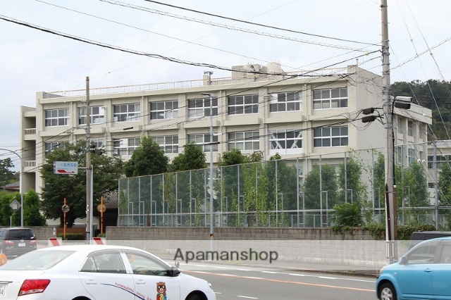 高校・高専　小松島西高等学校（高校・高専）まで1175m