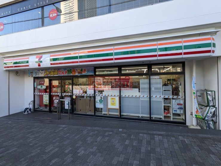 コンビニ　セブンイレブン渋谷オペラ通り店（コンビニ）まで290m