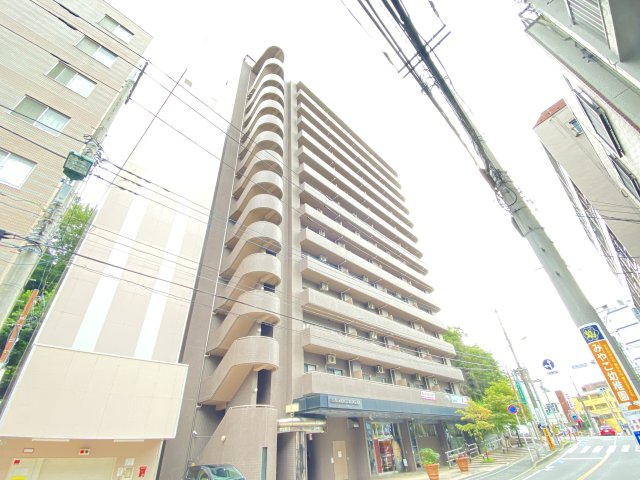 INSURANCE BLDG.XIXの建物外観