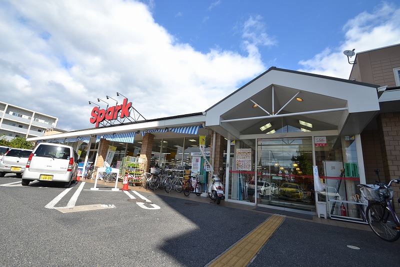 【広島市西区南観音のマンションのスーパー】