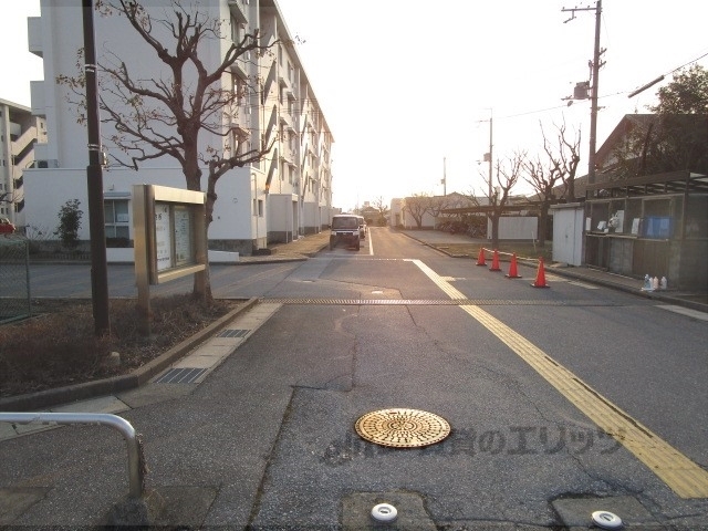 【長浜市小堀町のマンションのエントランス】