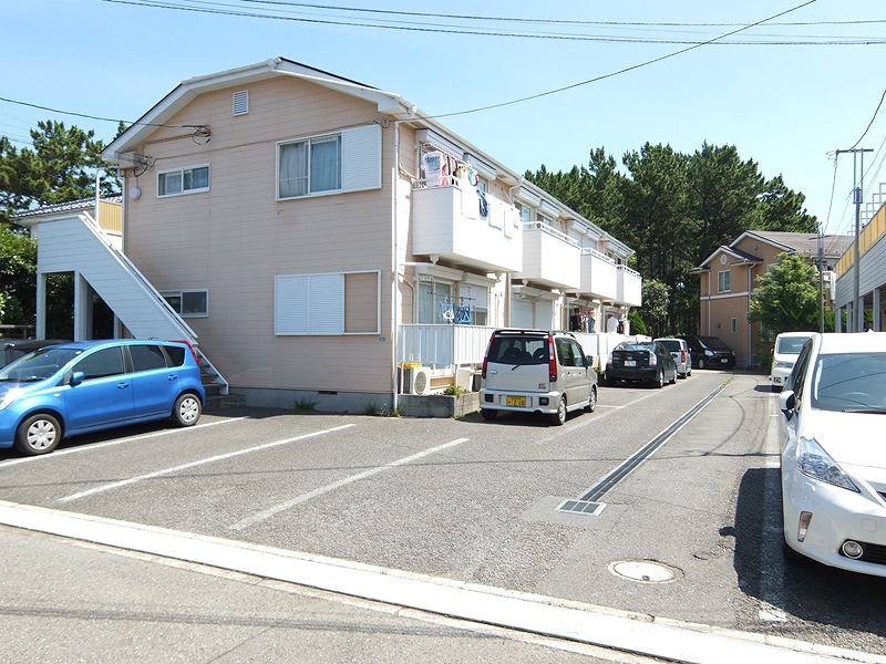 【マロジール野島Aの駐車場】