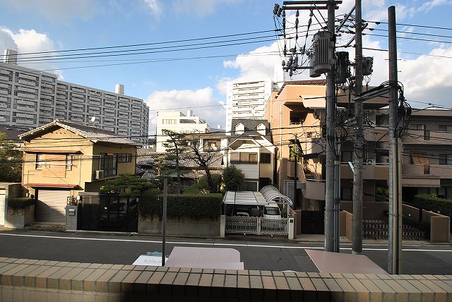 【広島市中区西白島町のマンションのバルコニー】