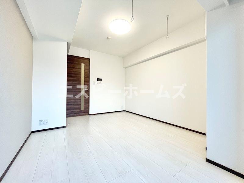 居室・リビング　※反転タイプ