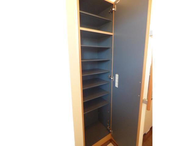 その他設備　シューズボックス