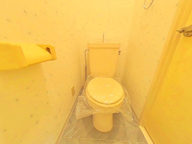 トイレ　落ち着いたトイレです