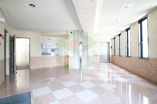 ロビー　ゆとりのあるロビーです