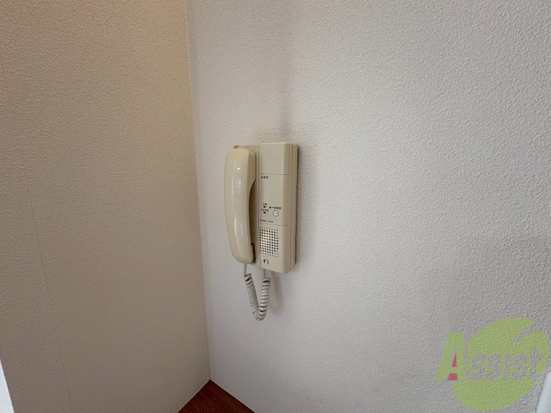 セキュリティ　インターホンは通話ができるので急な訪問があっても安心です。