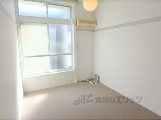 居室・リビング　洋室