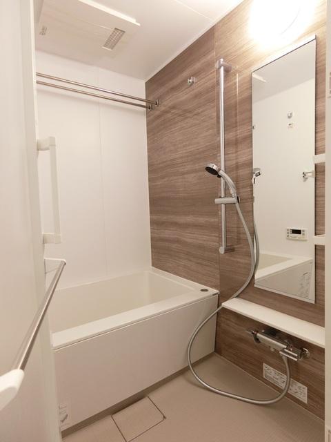 バス・シャワールーム　バス※別部屋参考写真