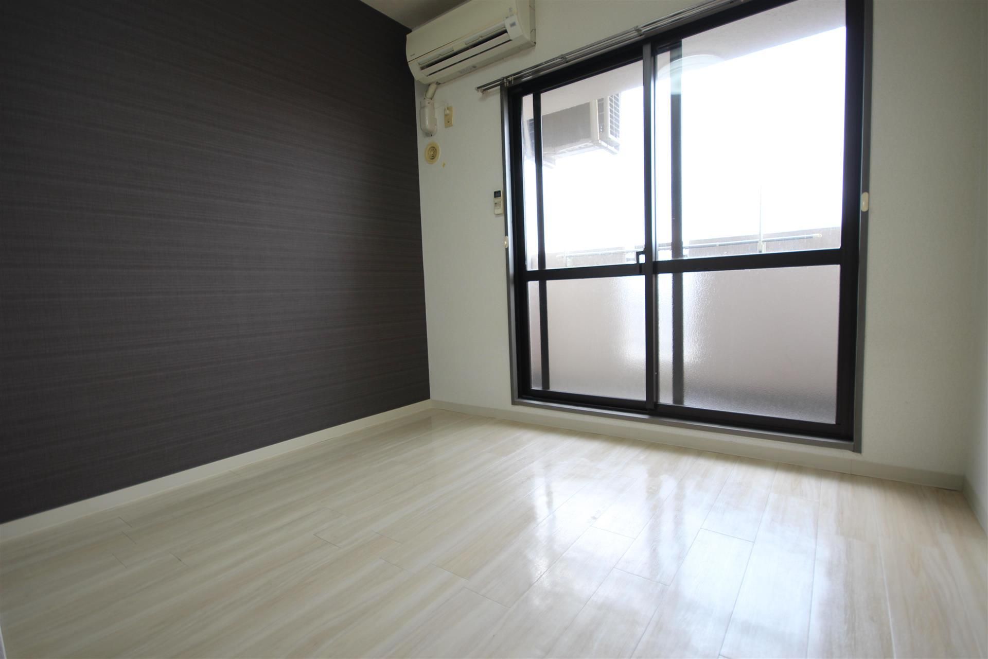 居室・リビング　ゆったり過ごせる居間です