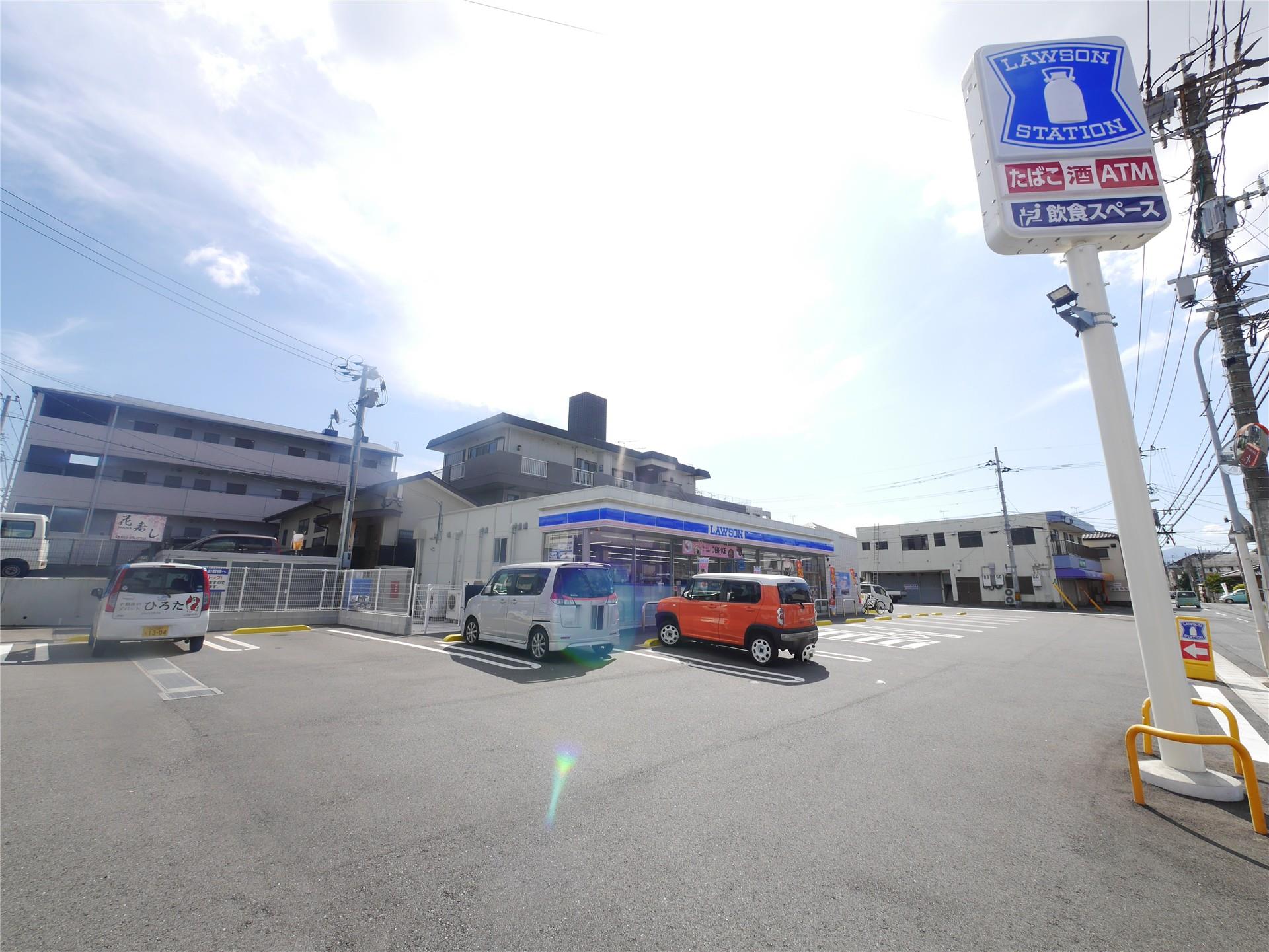 コンビニ　ローソン小倉若園三丁目店（コンビニ）まで450m