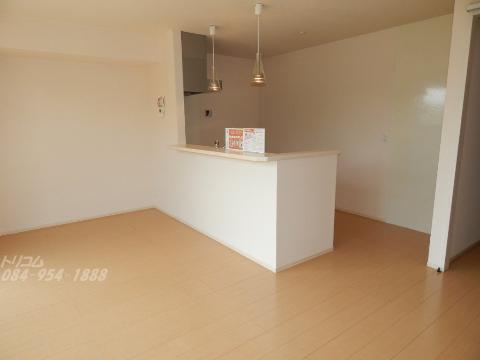 居室・リビング　対面キッチン仕様のLDK