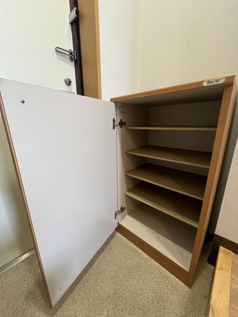 玄関　シューズボックス