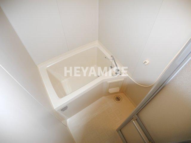 バス・シャワールーム　※同間取りの別の階のお部屋の写真です※