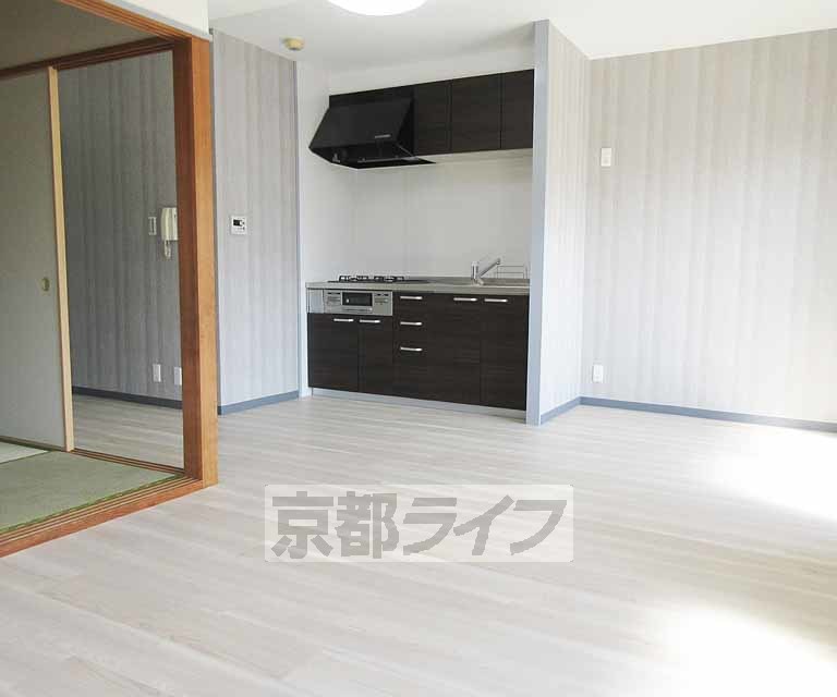 居室・リビング　開放感のあるリビングです