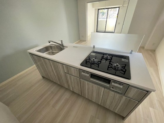 キッチン　※別部屋の写真です