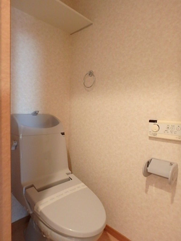 トイレ　図面と現状に相違がある場合には現状を優先