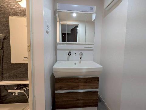 洗面設備　洗髪洗面化粧台