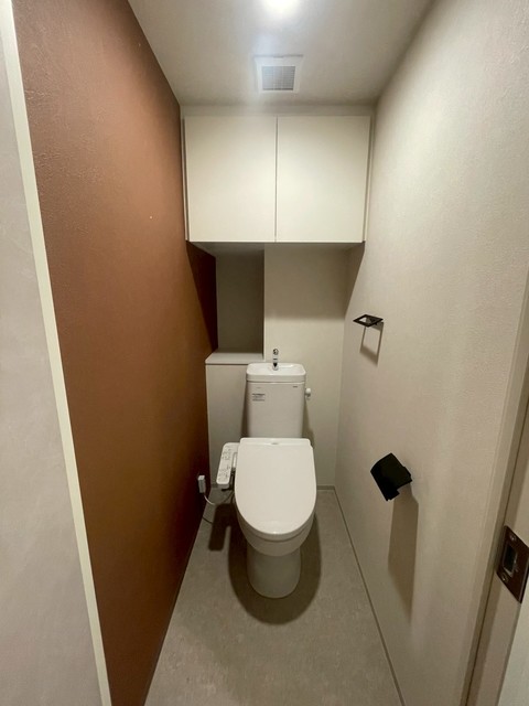 トイレ　ウォシュレット付きトイレになります