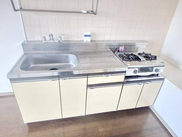 キッチン　★二口コンロ設置可能★
