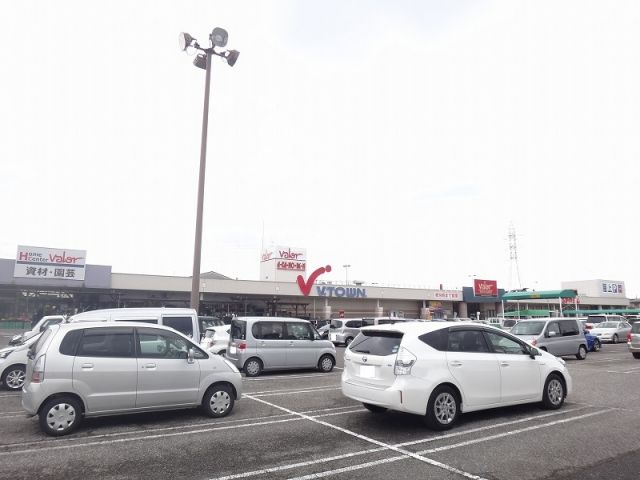 ショッピングセンター　V-Town 大口店（ショッピングセンター）まで524m