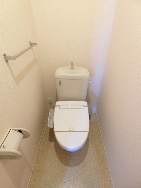 トイレ　図面と現状に相違がある場合には現状を優先