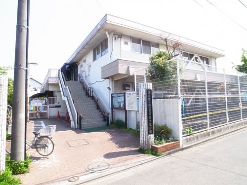 図書館　調布市立図書館　富士見分館（図書館）まで330m