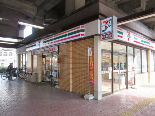 コンビニ　セブン-イレブン 近鉄河内永和駅前店（コンビニ）まで342m