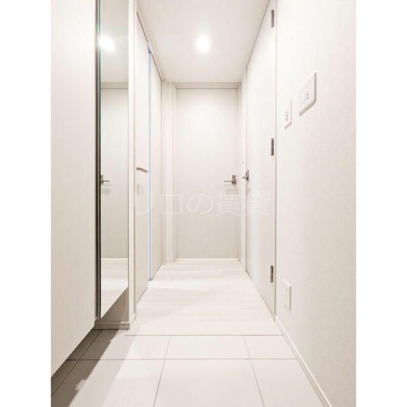 玄関　※参考写真