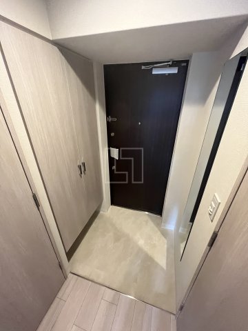 玄関　ミラージュパレス難波グランツ　玄関