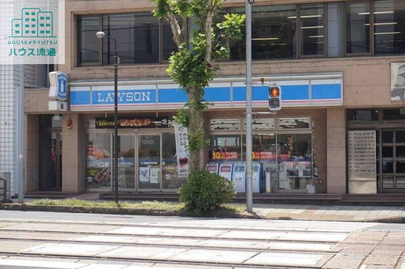 コンビニ　ローソン長崎桜町店（コンビニ）まで304m